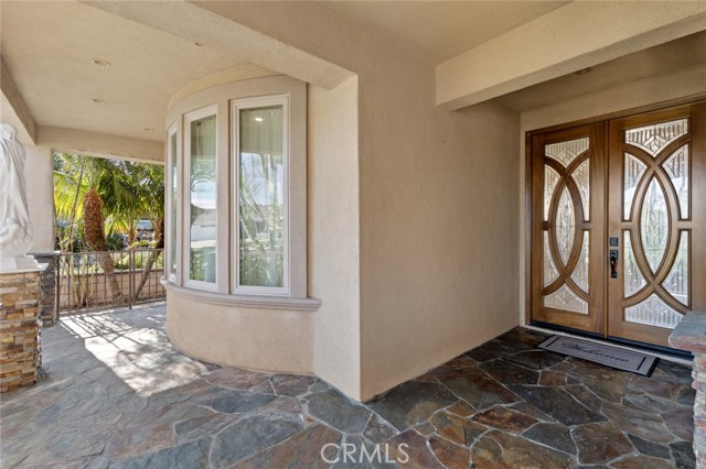 21131 Greenboro Lane, Huntington Beach CA: https://media.crmls.org/medias/c5a00cd1-9fee-438d-9623-391039b4ce38.jpg