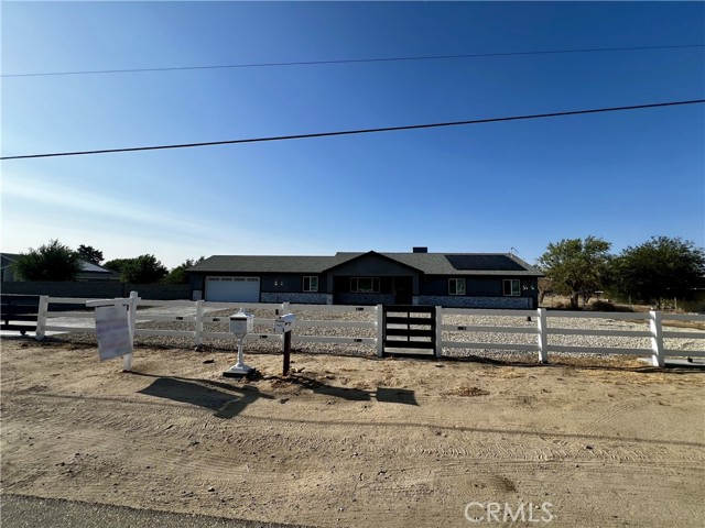 10165 E Avenue S10, Littlerock CA: https://media.crmls.org/medias/c5a00f73-910b-4f36-a966-20b7eaebdf79.jpg