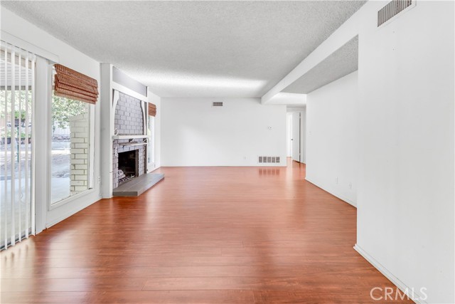 12039 Gothic Avenue photo 6