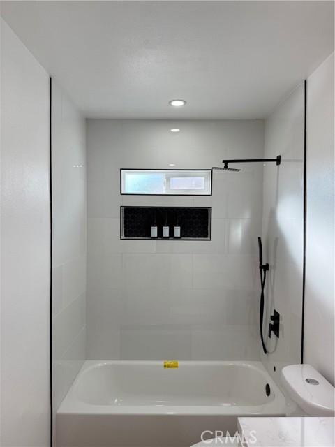 Detail Gallery Image 10 of 14 For 14617 Beckner St, La Puente,  CA 91744 - 4 Beds | 2 Baths