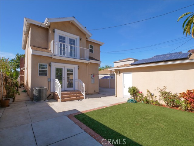 Image 3 for 3776 Rosewood Ave, Los Angeles, CA 90066