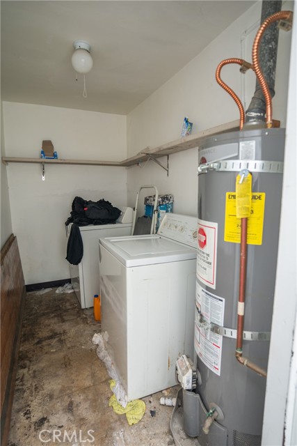 290 W 19th Street, Long Beach CA: https://media.crmls.org/medias/c5a0f9eb-3158-48bf-86da-80967ed29b59.jpg