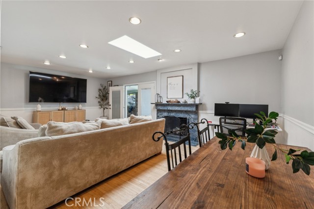 Detail Gallery Image 27 of 52 For 1118 Mabury St, Santa Ana,  CA 92701 - 4 Beds | 2 Baths