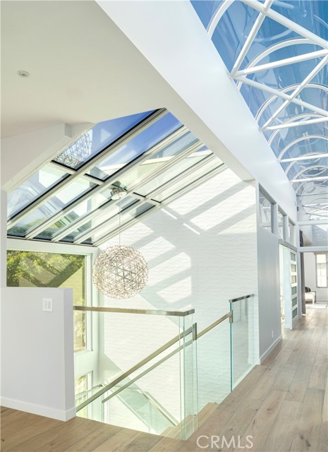 2522 The Strand, Manhattan Beach CA: https://media.crmls.org/medias/c5a229b1-51bc-4cab-9d9e-4842451a1b38.jpg