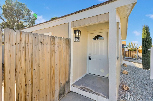 Detail Gallery Image 4 of 30 For 24939 Camino Del Norte, Barstow,  CA 92311 - 3 Beds | 2 Baths