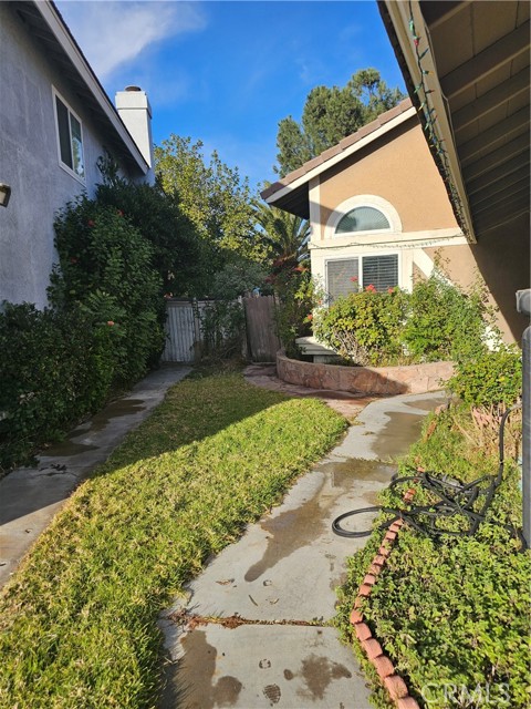 Detail Gallery Image 2 of 28 For 24412 Leafwood Dr, Murrieta,  CA 92562 - 4 Beds | 2/1 Baths