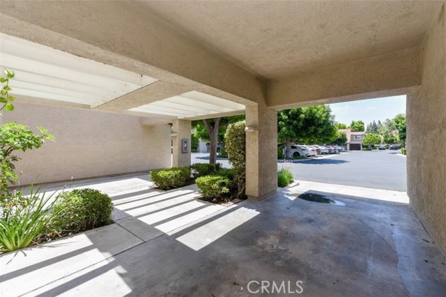 Detail Gallery Image 3 of 36 For 143 Stanford Ct #36,  Irvine,  CA 92612 - 2 Beds | 2/1 Baths