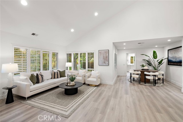 Detail Gallery Image 7 of 50 For 973 Ichabod Way, Walnut,  CA 91789 - 4 Beds | 4 Baths