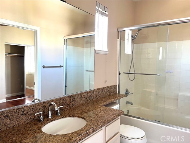 Detail Gallery Image 11 of 18 For 13609 Netto Ridge Ct, La Mirada,  CA 90638 - 3 Beds | 3 Baths