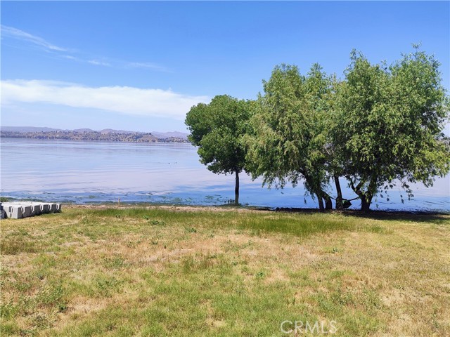 Property goes down into the water.  Perfect for a dock to launch your boat from.