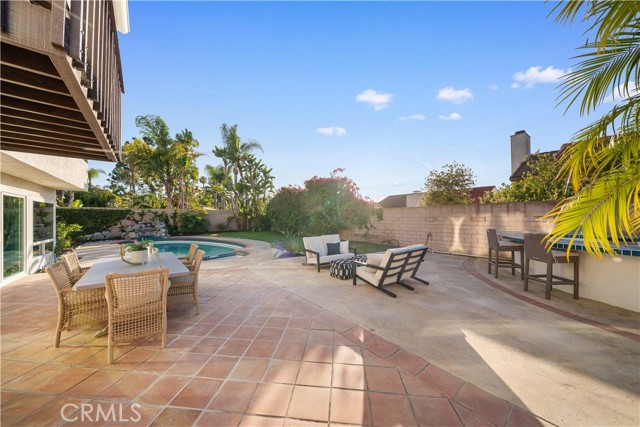 24861 Camberwell Street, Laguna Hills CA: https://media.crmls.org/medias/c5a5f81d-fcab-4578-bd59-f9eb205b7ef2.jpg