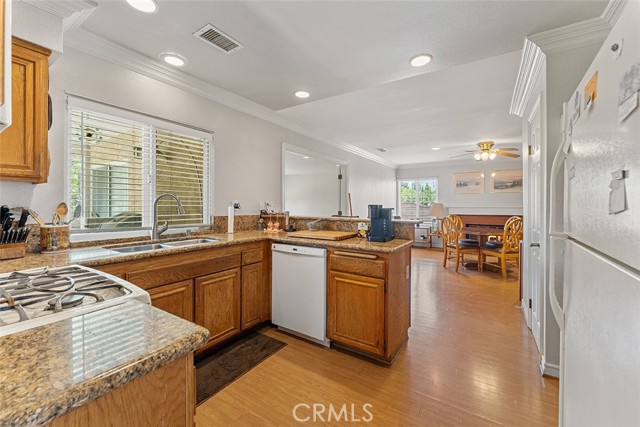 19080 Shakespeare Drive, Walnut CA: https://media.crmls.org/medias/c5a621e1-04f6-46d5-9bf1-ad22fafc40e7.jpg