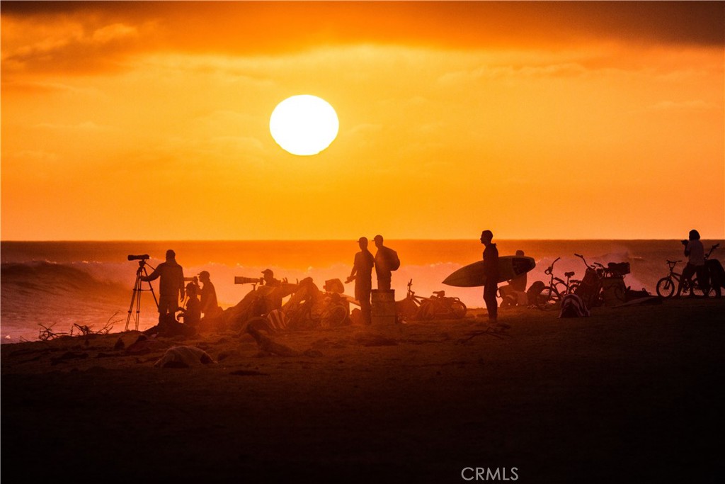 https://media.crmls.org/medias/c5a67edf-21ba-4c7e-861e-ec8973816e50.jpg?preset=X-Large
