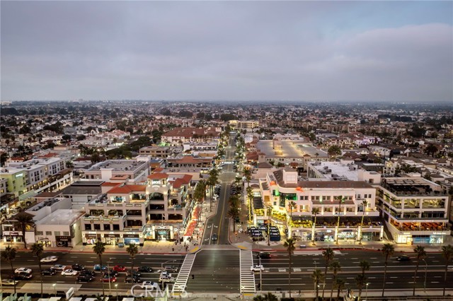 Detail Gallery Image 43 of 71 For 414 Main St #300,  Huntington Beach,  CA 92648 - 2 Beds | 2/1 Baths