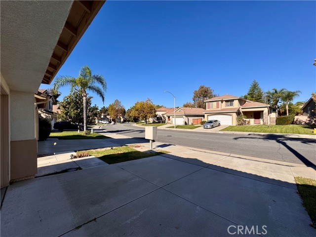 Detail Gallery Image 5 of 41 For 31898 Calle Ballentine, Temecula,  CA 92592 - 3 Beds | 2 Baths