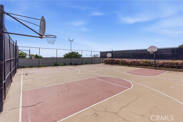 Detail Gallery Image 30 of 39 For 8145 Ridgefield, Huntington Beach,  CA 92646 - 1 Beds | 1 Baths