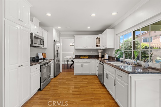 Detail Gallery Image 13 of 46 For 5061 Decatur Dr, La Palma,  CA 90623 - 3 Beds | 2/1 Baths