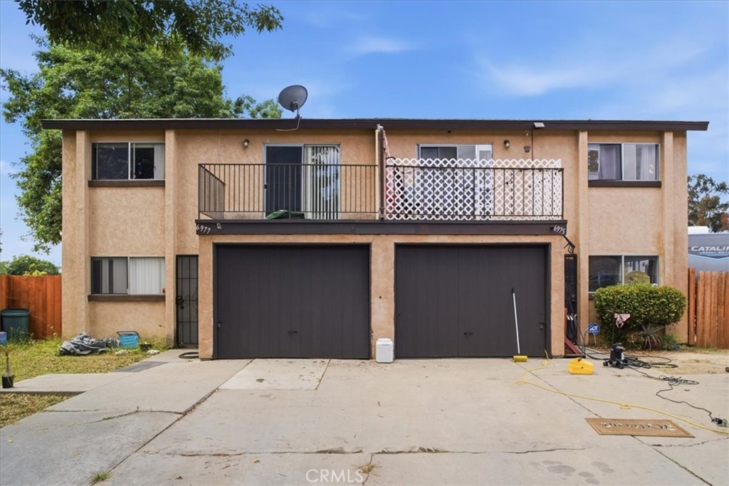 -77 Dock Ct