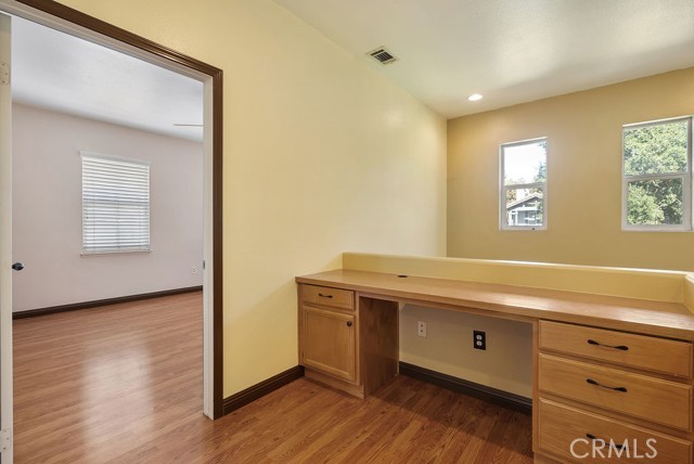 Detail Gallery Image 16 of 36 For 4265 Emerald Ave, La Verne,  CA 91750 - 3 Beds | 2/1 Baths
