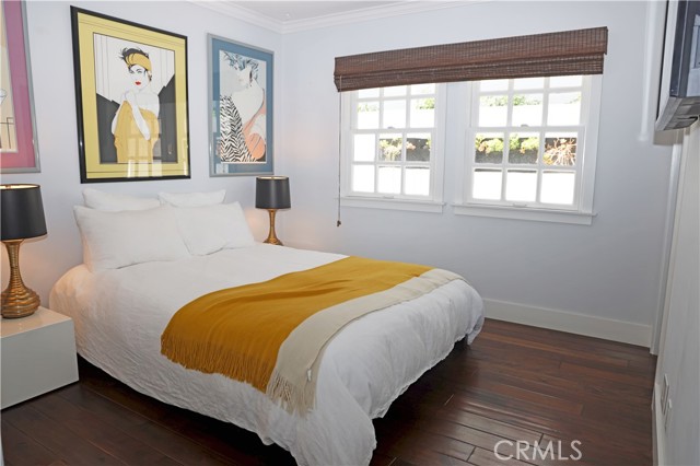 Detail Gallery Image 26 of 32 For 105 via Ravenna, Newport Beach,  CA 92663 - 4 Beds | 3/1 Baths