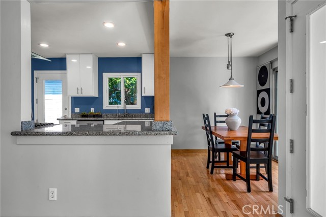 Detail Gallery Image 7 of 31 For 701 Hillcrest, El Segundo,  CA 90245 - 5 Beds | 2 Baths