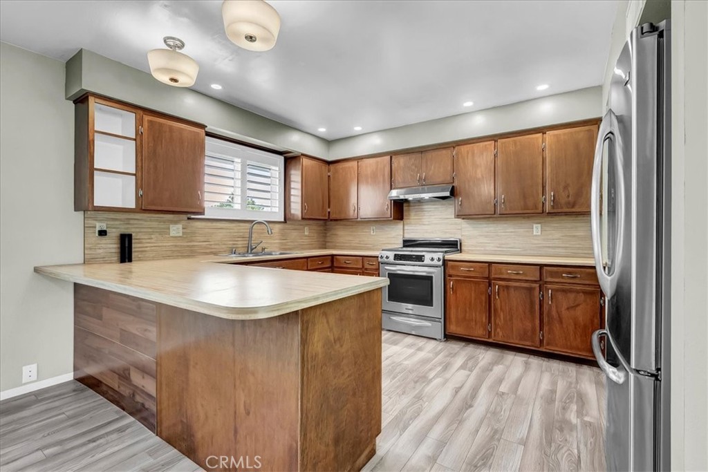 C5A8Df5D Be4E 4F12 8131 5A7D3B5422F2 1635 N Elberta Road, Exeter, Ca 93221 &Lt;Span Style='BackgroundColor:transparent;Padding:0Px;'&Gt; &Lt;Small&Gt; &Lt;I&Gt; &Lt;/I&Gt; &Lt;/Small&Gt;&Lt;/Span&Gt;