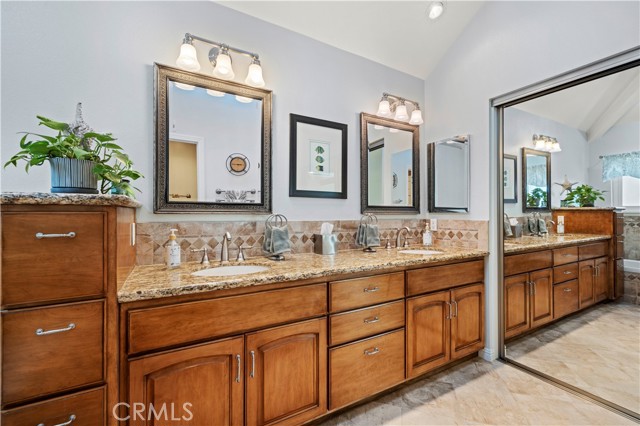 Detail Gallery Image 35 of 49 For 26061 Charonne Ct, Valencia,  CA 91355 - 4 Beds | 3 Baths