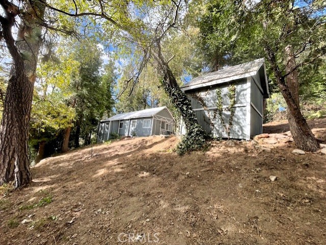 23752 Inspiration, Crestline, CA 92325