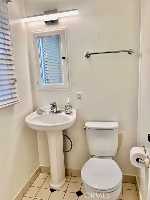 Detail Gallery Image 20 of 33 For 5518 Riviera Way, Torrance,  CA 90505 - 2 Beds | 1/1 Baths