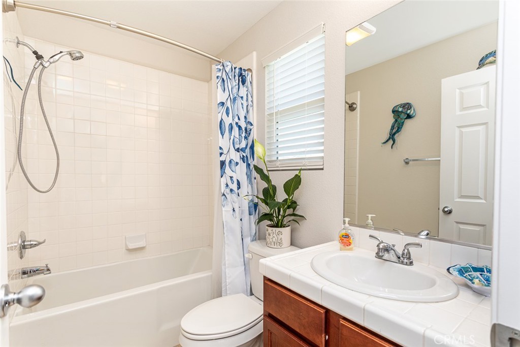 MLS #OC25135935 img 31