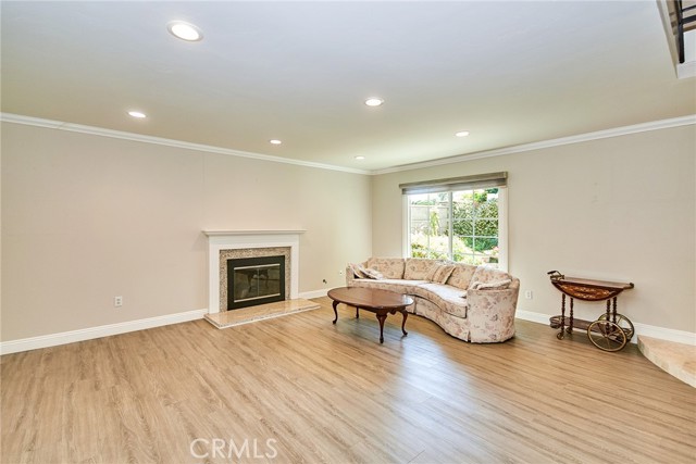 2108 Via Caliente, Fullerton CA: https://media.crmls.org/medias/c5ab052e-4cbb-4934-8723-9f2c2f2cc338.jpg