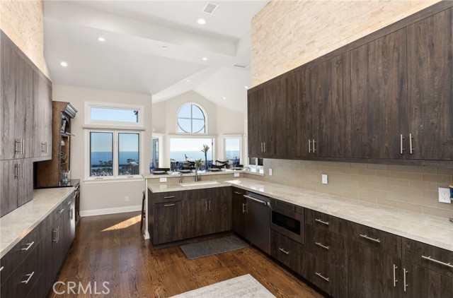 Detail Gallery Image 13 of 36 For 24536 Santa Clara Ave, Dana Point,  CA 92629 - 2 Beds | 3/1 Baths