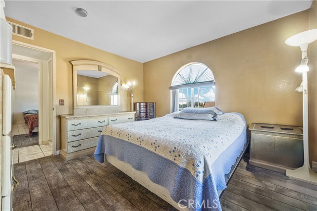 Detail Gallery Image 34 of 41 For 7018 404 Rita, Huntington Park,  CA 90255 - 3 Beds | 2 Baths