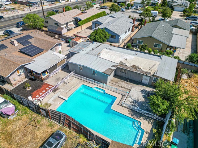 4539 Maine Avenue, Baldwin Park CA: https://media.crmls.org/medias/c5ac2e6f-254a-4115-b453-3848bf97b657.jpg