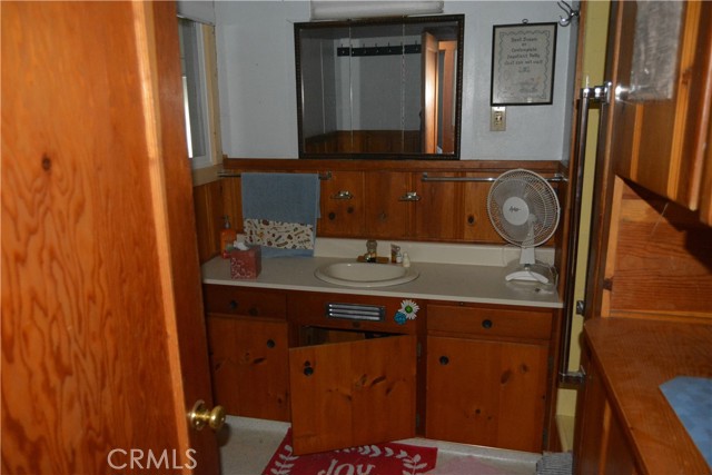 39181 Quail, Bass Lake CA: https://media.crmls.org/medias/c5ac81f7-7fc0-48d2-85d7-95695c3dcb52.jpg