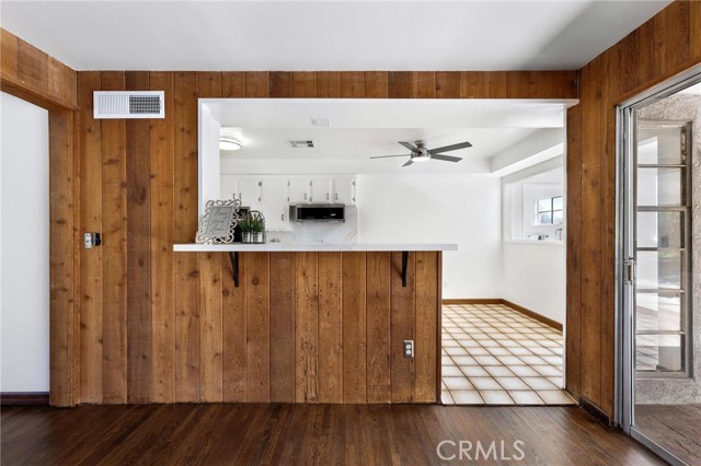 Detail Gallery Image 11 of 44 For 15030 Astoria St, Sylmar,  CA 91342 - 3 Beds | 2 Baths