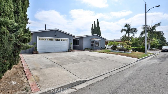 13232 Rockinghorse Rd, Garden Grove, CA 92843