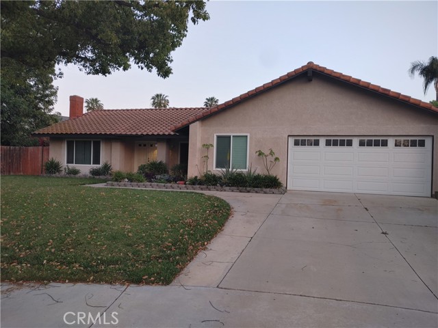 5362 Lescoe Court, Riverside, CA 92506