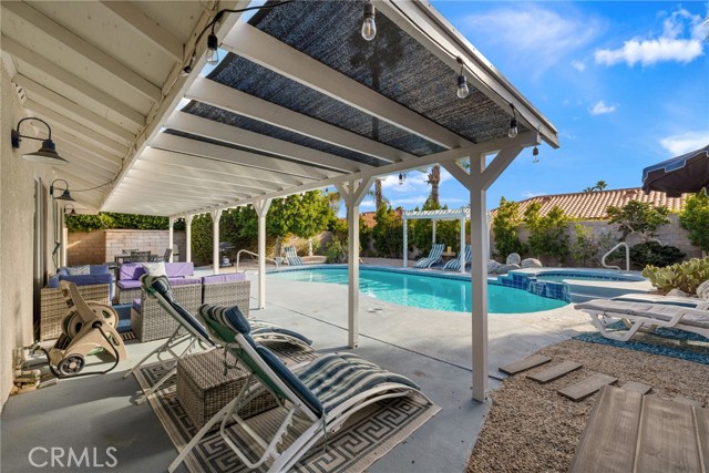 Detail Gallery Image 7 of 51 For 1479 E Francis Dr, Palm Springs,  CA 92262 - 3 Beds | 2 Baths