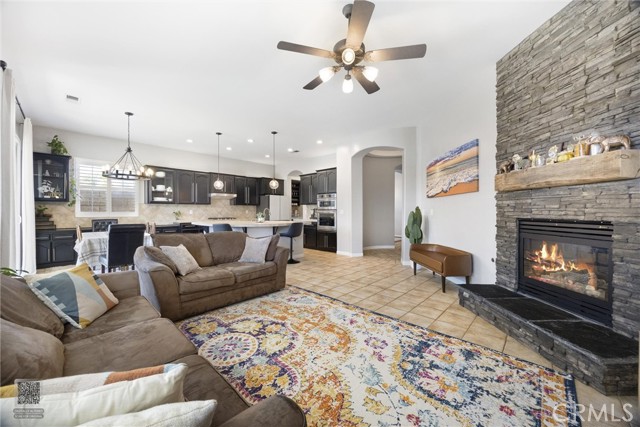 Detail Gallery Image 21 of 53 For 9313 via Parma, Bakersfield,  CA 93312 - 4 Beds | 3 Baths