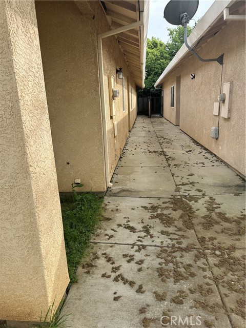 Detail Gallery Image 23 of 24 For 692 Gateway, Merced,  CA 95340 - 3 Beds | 2 Baths