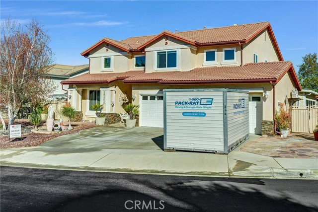 Detail Gallery Image 3 of 50 For 25304 Rolling Greens, Saugus,  CA 91350 - 6 Beds | 4 Baths