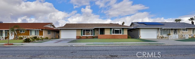 Image 2 for 1420 W Mayberry Ave, Hemet, CA 92543
