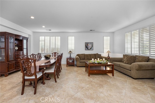 Image 3 of 41 For 13308 Heather Lee