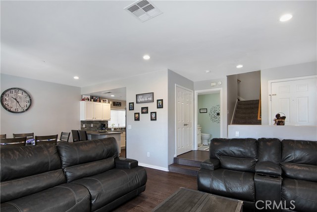 12600 San Fernando Road, 104 photo 7