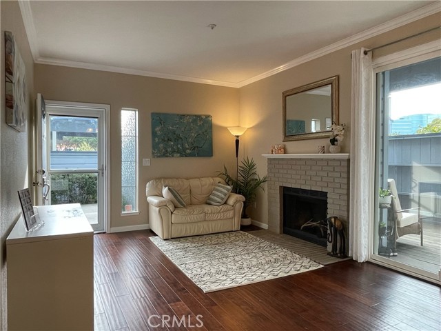 Detail Gallery Image 1 of 16 For 417 Cork Harbour Cir a,  Redwood City,  CA 94065 - 2 Beds | 2 Baths