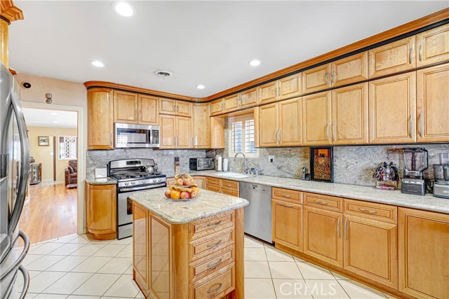 Detail Gallery Image 5 of 23 For 4313 Rhodes, Studio City,  CA 91604 - 4 Beds | 2 Baths