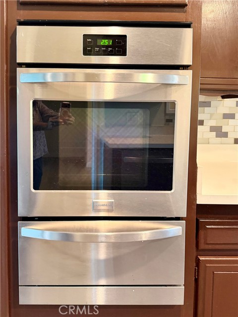 Detail Gallery Image 5 of 24 For 22800 Runnymede, West Hills,  CA 91307 - 3 Beds | 2 Baths