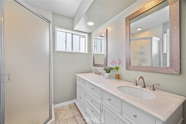 Detail Gallery Image 15 of 44 For 8067 Otto St, Downey,  CA 90240 - 4 Beds | 2/1 Baths