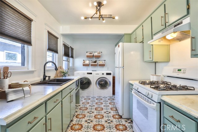 Detail Gallery Image 10 of 44 For 3489 N D St, San Bernardino,  CA 92405 - 2 Beds | 1 Baths